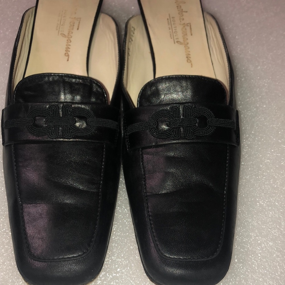Salvatore Ferragamo Flats
